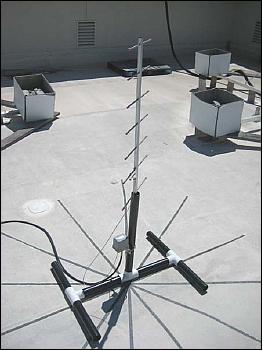 Figure 17: Beacon station antenna, using a vertically aligned 7-element Yagi antenna (image credit: SCU)