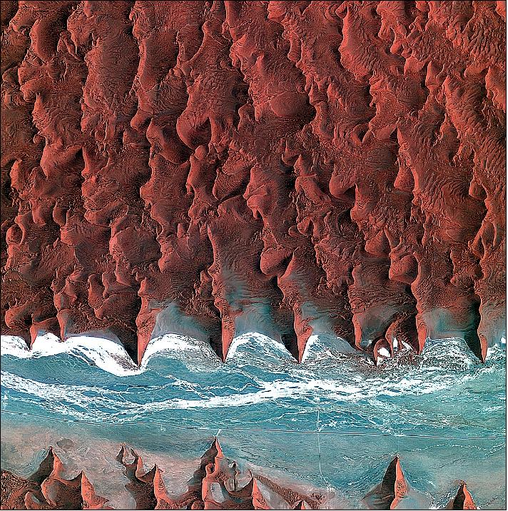 Figure 23: Korea's Kompsat-2 satellite captured this image over the sand seas of the Namib Desert (Africa) on 7 January 2012 (image credit: KARI, ESA)