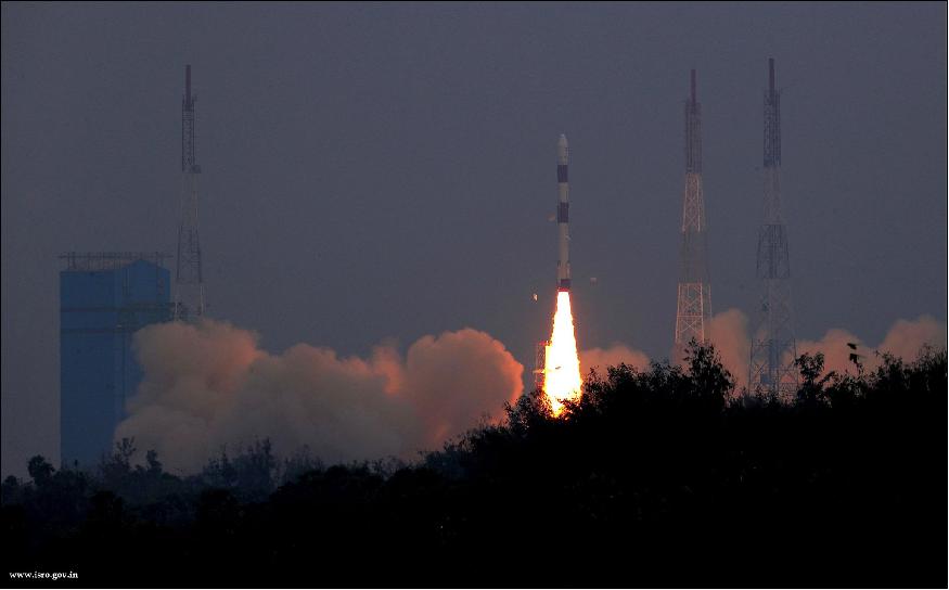 Figure 3: Liftoff of the PSLV-C43 vehicle from from SDSC (image credit: ISRO)