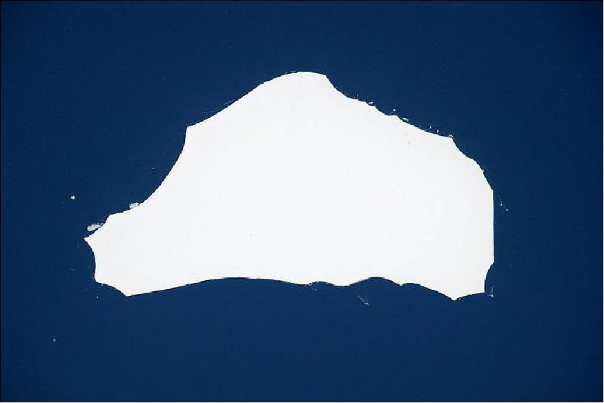 Figure 95: Iceberg seen from the ISS. ESA astronaut Tim Peake saw this iceberg from the ISS 400 km above Earth on 27 March 2016 during his six-month Principia mission. Tim commented: "Granted – not the most exciting pic ever but this iceberg drifting off Antarctica is about the size of London," (image credit: ESA/NASA)