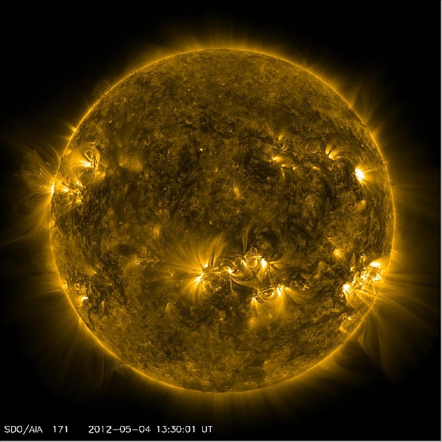 Figure 33: AIA instrument image observed at 171 Ä showing the current conditions of the quiet corona and upper transition region of the Sun (image credit: NASA) 43)