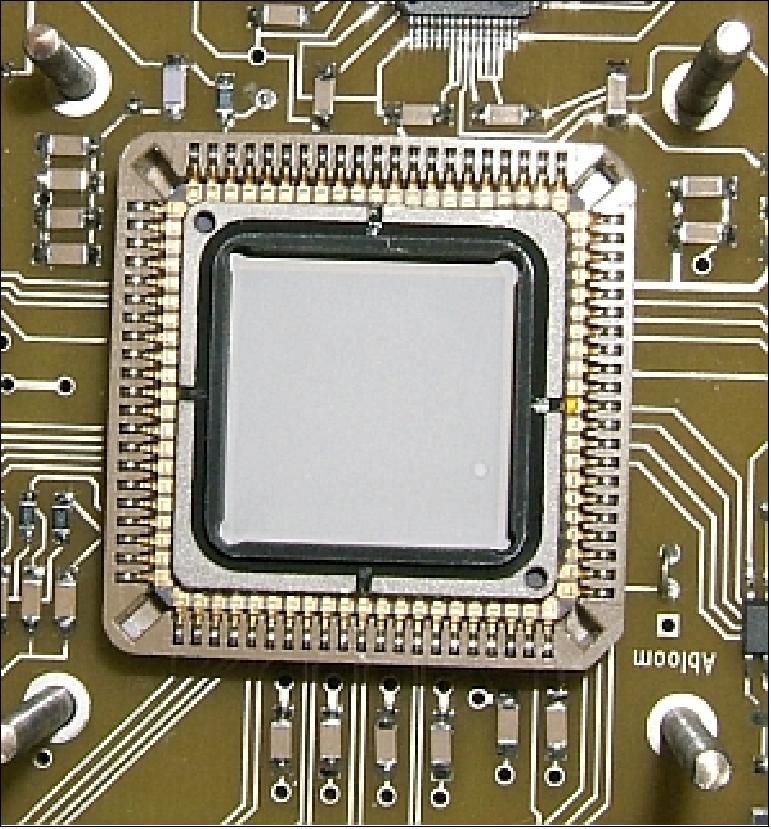 Figure 43: CMOS/APS detector of SWAP with scintillation coating (image credit: Cypress/Fillfactory N. V.)
