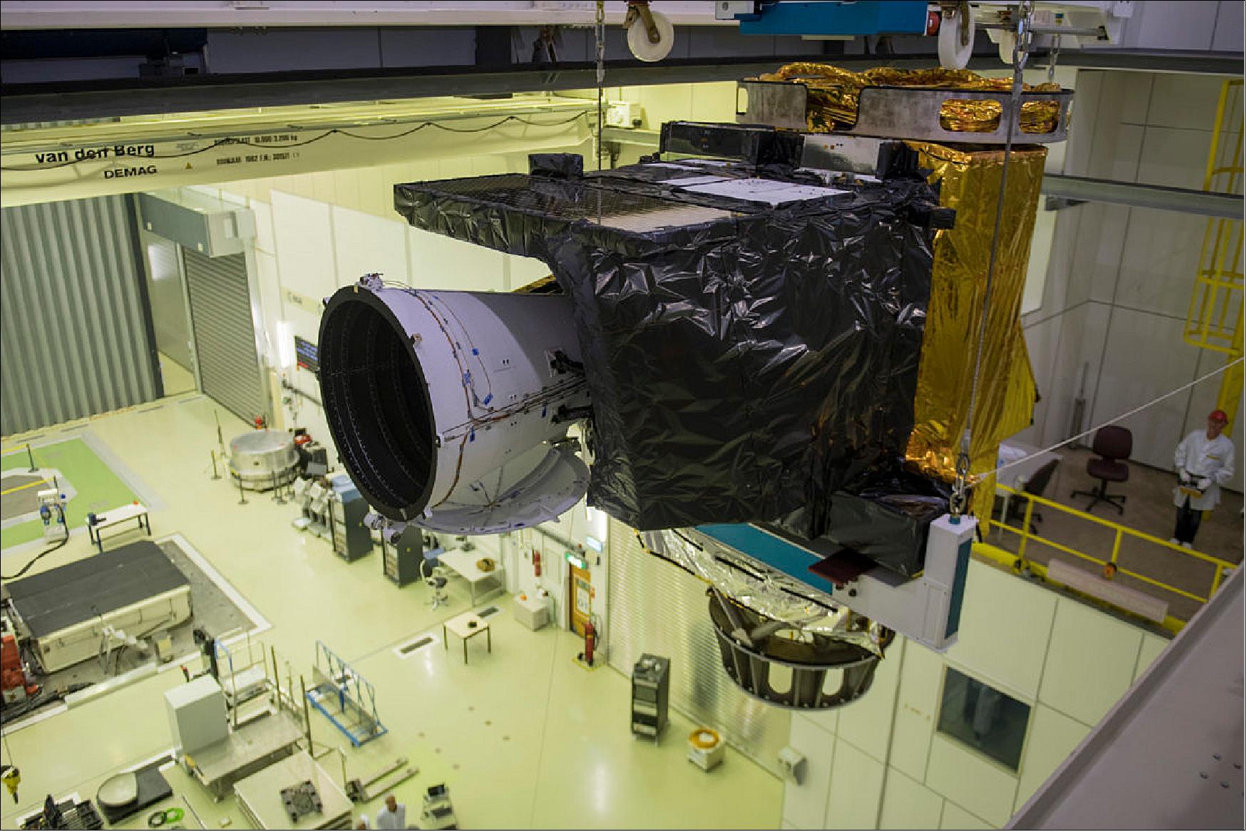 Testing MTG’s FCI instrument in the Large Space Simulator at ESA/ESTEC (image credit: ESA–G. Porter, CC BY-SA 3.0 IGO)